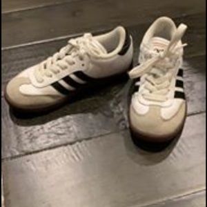 Adidas boys size 1 shoes